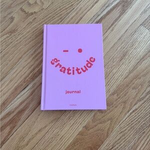 Papier gratitude journal pink hardcover